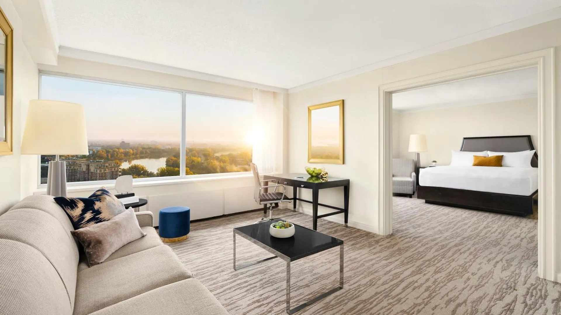 Fairmont Winnipeg 4*,