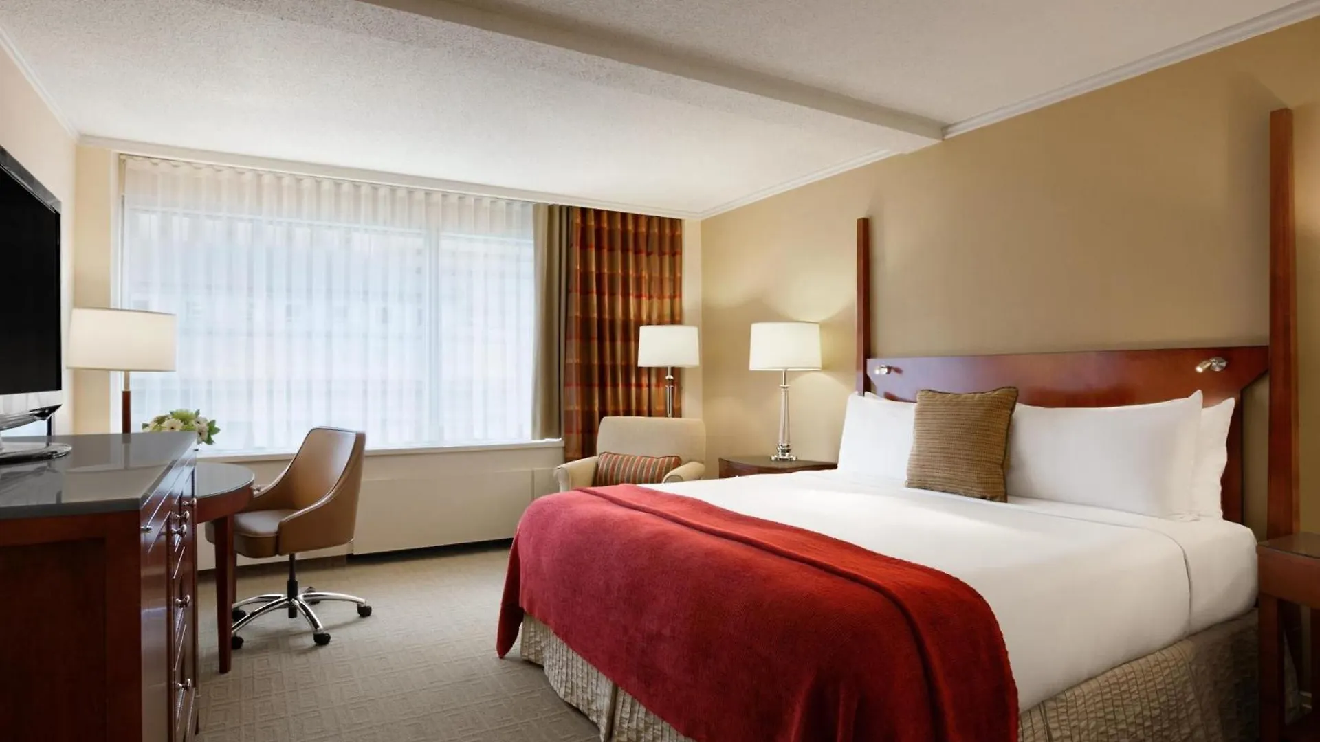 Fairmont Winnipeg Hotel