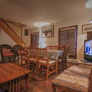 Vieille Maison Rustique Espace Interessant Quebec City